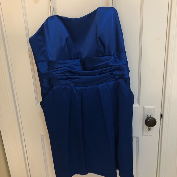 David’s Bridal Bridesmaid Strapless Dress w pocket - Picture 1 of 4